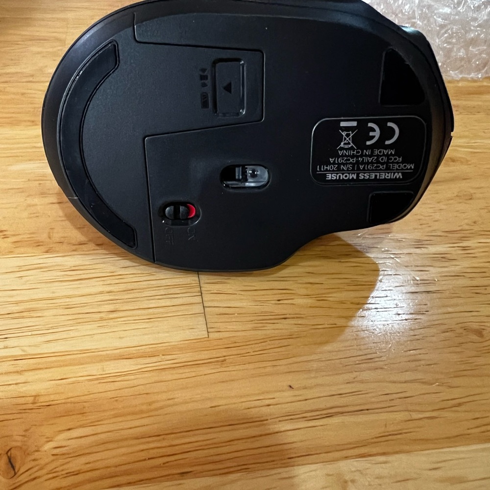 Mouse - Picture 3 of 4